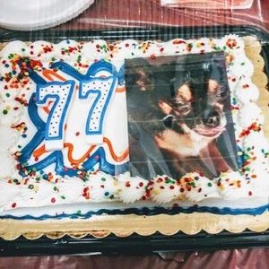 Meet your Posher, Laci